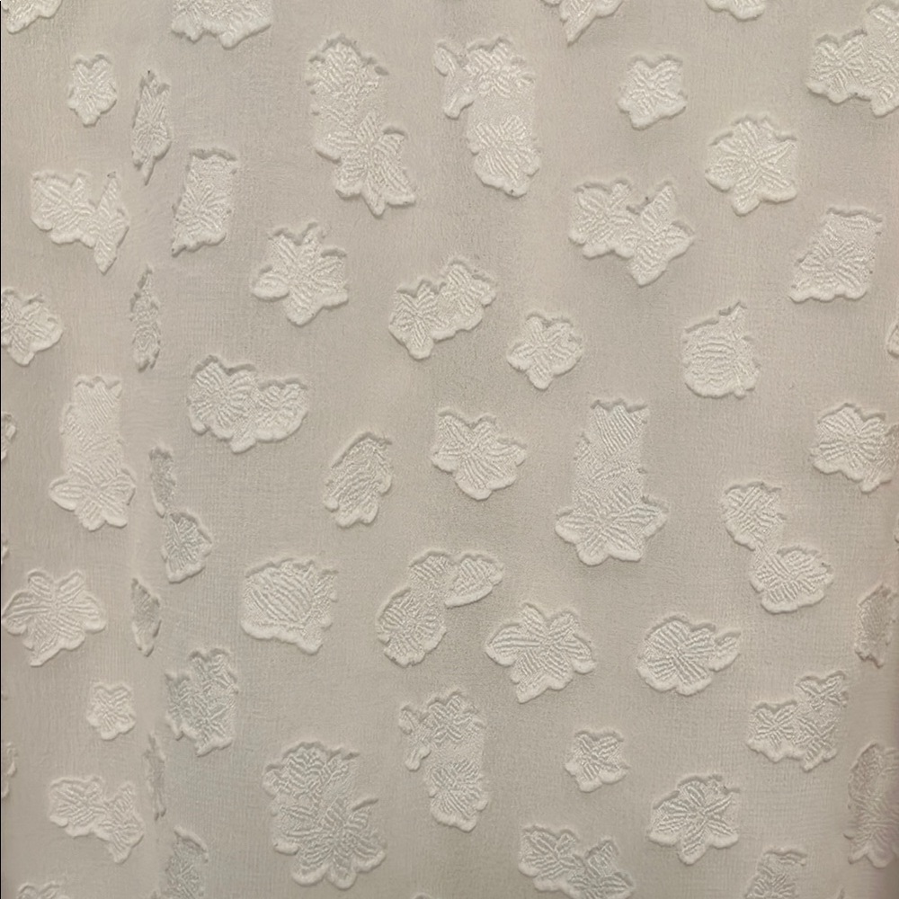 Feather Bone Anthropologie Short Sleeve Ruffled Off White Top Blouse Size Medium - Picture 11 of 13